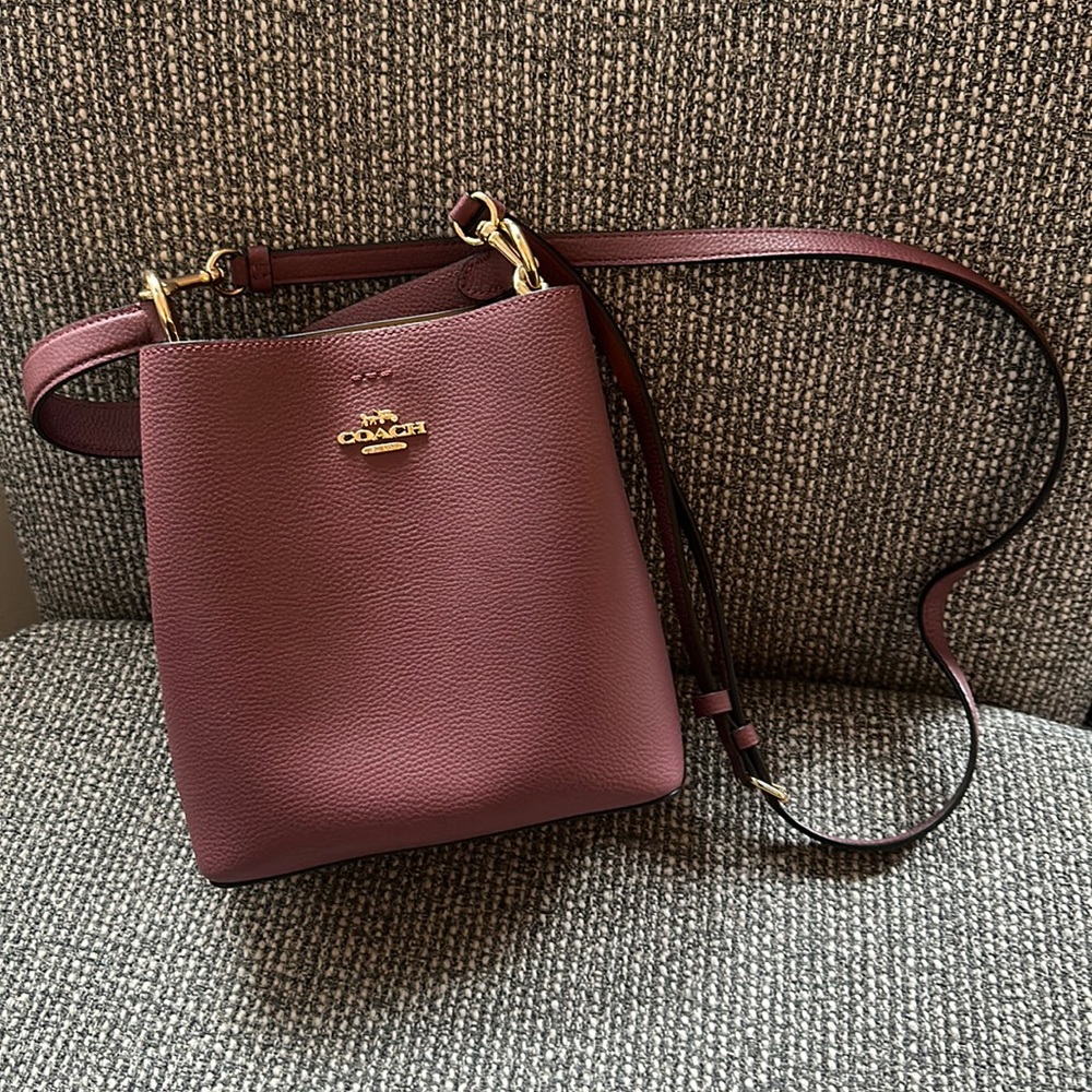 COPY - Coach Bucket Bag